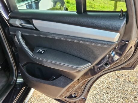 BMW X4 XDRIVE20D M SPORT 33