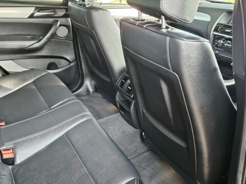 BMW X4 XDRIVE20D M SPORT 34