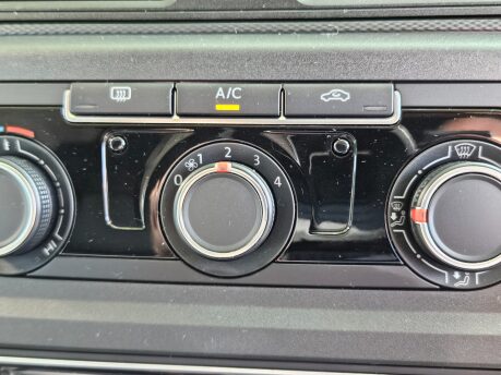 Volkswagen Caddy C20 TDI TRENDLINE 25