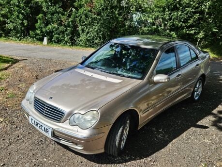 Mercedes-Benz C Class C180 AVANTGARDE Ulez Compliant Low Milage Excellent Condition 12