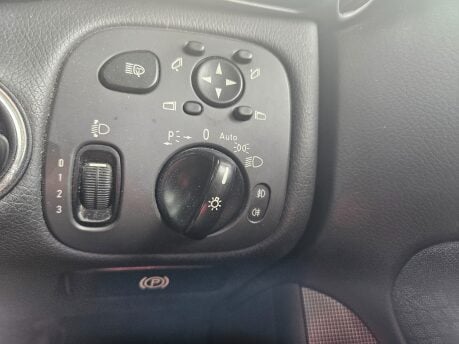 Mercedes-Benz C Class C180 AVANTGARDE Ulez Compliant Low Milage Excellent Condition 45