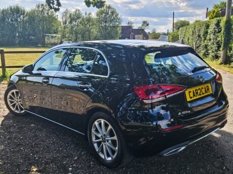 Mercedes-Benz A Class A 180 D SPORT PREMIUM 8
