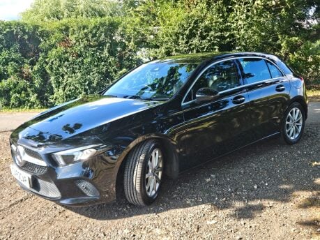 Mercedes-Benz A Class A 180 D SPORT PREMIUM 10