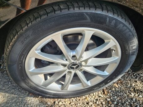 Mercedes-Benz A Class A 180 D SPORT PREMIUM 16