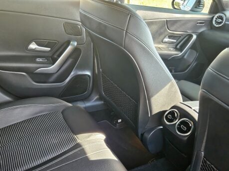Mercedes-Benz A Class A 180 D SPORT PREMIUM 25