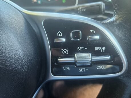Mercedes-Benz A Class A 180 D SPORT PREMIUM 39