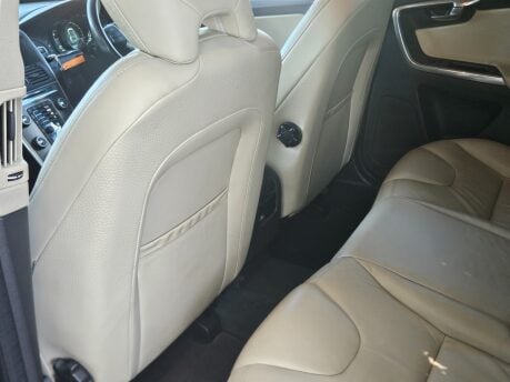 Volvo XC60 D4 SE LUX NAV AWD Comprehensive service history Very Clean car 23