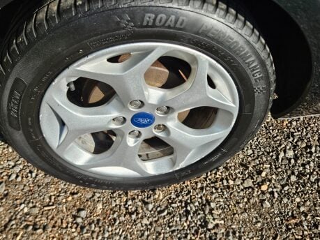 Ford Focus SPORT TDCI 9