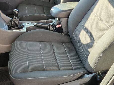 Ford Focus SPORT TDCI 13