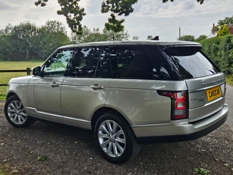 Land Rover Range Rover SDV8 VOGUE SE Complete Land Rover Service History 7