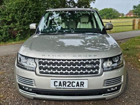 Land Rover Range Rover SDV8 VOGUE SE Complete Land Rover Service History 11
