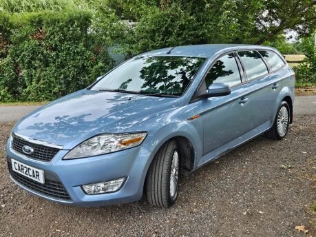 Ford Mondeo ZETEC 8