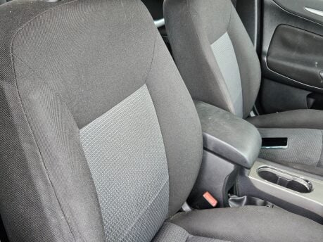 Ford Mondeo ZETEC 16