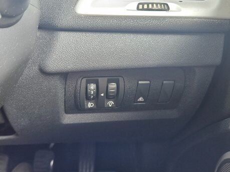 Renault Megane DYNAMIQUE TOMTOM VVT New MOT Ulez Compliant 45