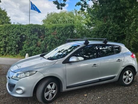 Renault Megane DYNAMIQUE TOMTOM VVT New MOT Ulez Compliant 8
