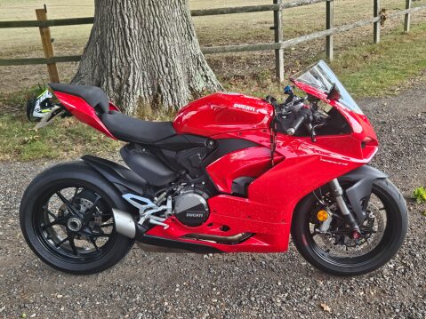 Ducati Panigale PANIGALE V2 2