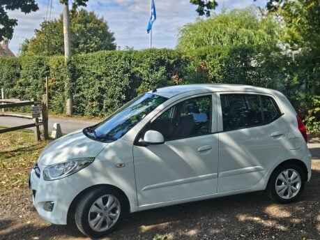 Hyundai i10 ACTIVE 9