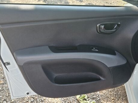 Hyundai i10 ACTIVE 37
