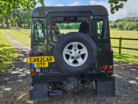 Land Rover Defender 90 XS STATION WAGON 5