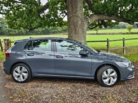 Volkswagen Golf STYLE TSI 3