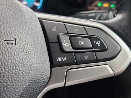Volkswagen Golf STYLE TSI 22