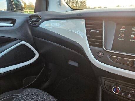 Vauxhall Crossland X GRIFFIN 31