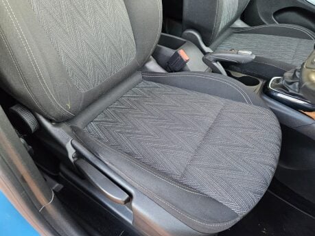 Vauxhall Crossland X GRIFFIN 36