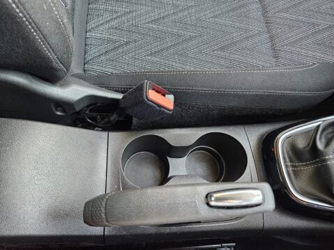 Vauxhall Crossland X GRIFFIN 28