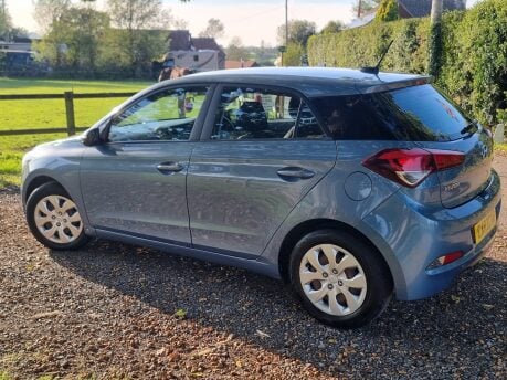 Hyundai i20 MPI S AIR 8