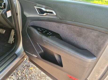 Kia Sportage GT-LINE ISG MHEV 18
