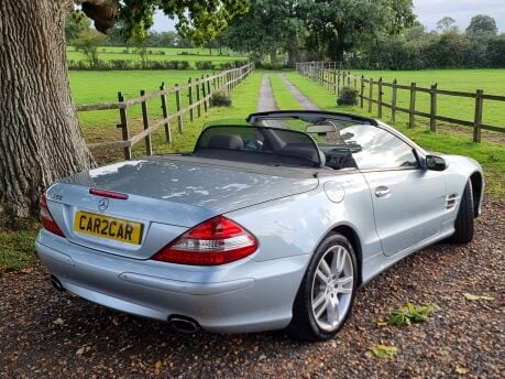 Mercedes-Benz SL Series SL350 16