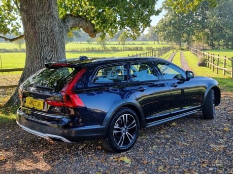 Volvo V90 D5 POWERPULSE CROSS COUNTRY AWD 4