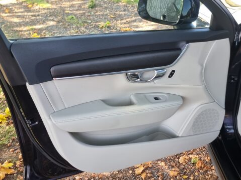 Volvo V90 D5 POWERPULSE CROSS COUNTRY AWD 38