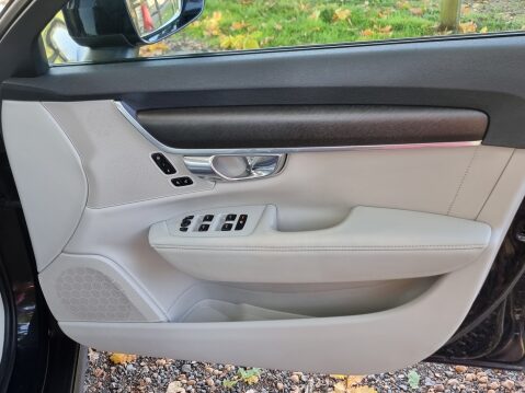 Volvo V90 D5 POWERPULSE CROSS COUNTRY AWD 17