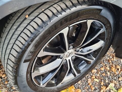 Volvo V60 D3 MOMENTUM Automatic Full Service Record 17