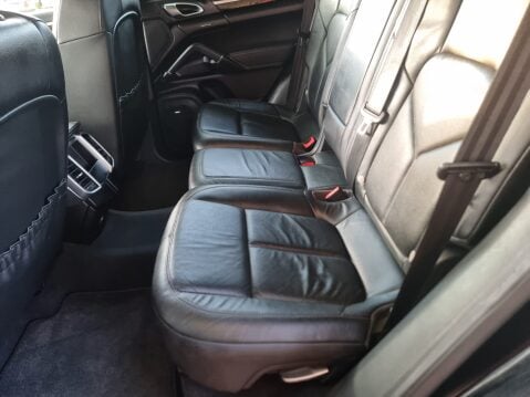 Porsche Cayenne D V6 TIPTRONIC 41