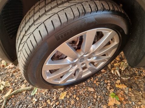 Porsche Cayenne D V6 TIPTRONIC 20