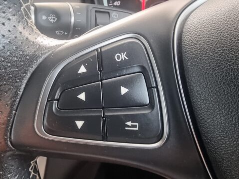 Mercedes-Benz GLA Class GLA 200 D SPORT PREMIUM PLUS 46