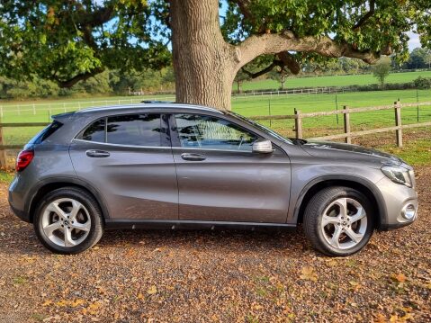 Mercedes-Benz GLA Class GLA 200 D SPORT PREMIUM PLUS 3