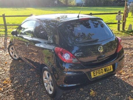 Vauxhall Corsa SE 6