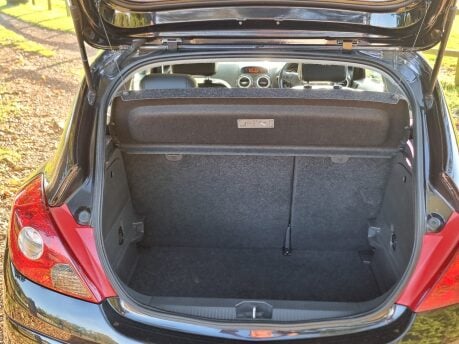 Vauxhall Corsa SE 21