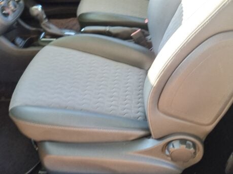 Vauxhall Corsa SE 16
