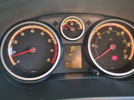 Vauxhall Corsa SE 26