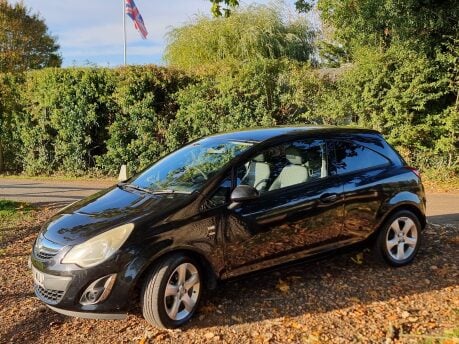 Vauxhall Corsa SE 8