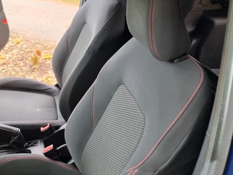 Ford Fiesta SPORT TDCI One Owner Navigation Apple car Play FSH 28