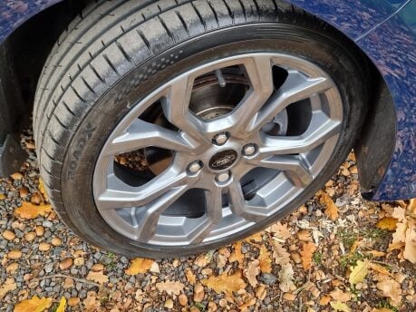 Ford Fiesta SPORT TDCI One Owner Navigation Apple car Play FSH 17