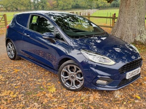 Ford Fiesta SPORT TDCI One Owner Navigation Apple car Play FSH 2