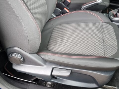 Ford Fiesta SPORT TDCI One Owner Navigation Apple car Play FSH 19