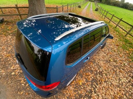 Volkswagen Touran SE FAMILY TDI BLUEMOTION TECHNOLOGY 17