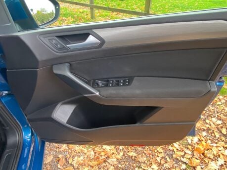 Volkswagen Touran SE FAMILY TDI BLUEMOTION TECHNOLOGY 24